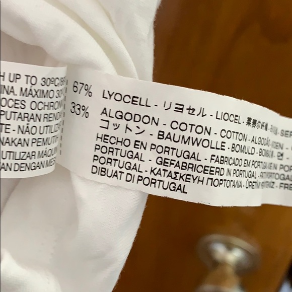 Zara // tshirt - Picture 5 of 5